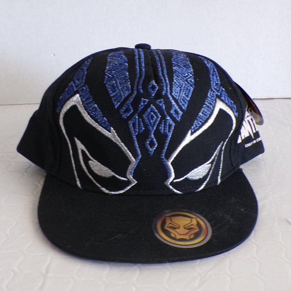 RARE NEW MARVEL BLACK PANTHER 2017 ONLY IN CINEMAS CHADWICK BOSEMAN CAP